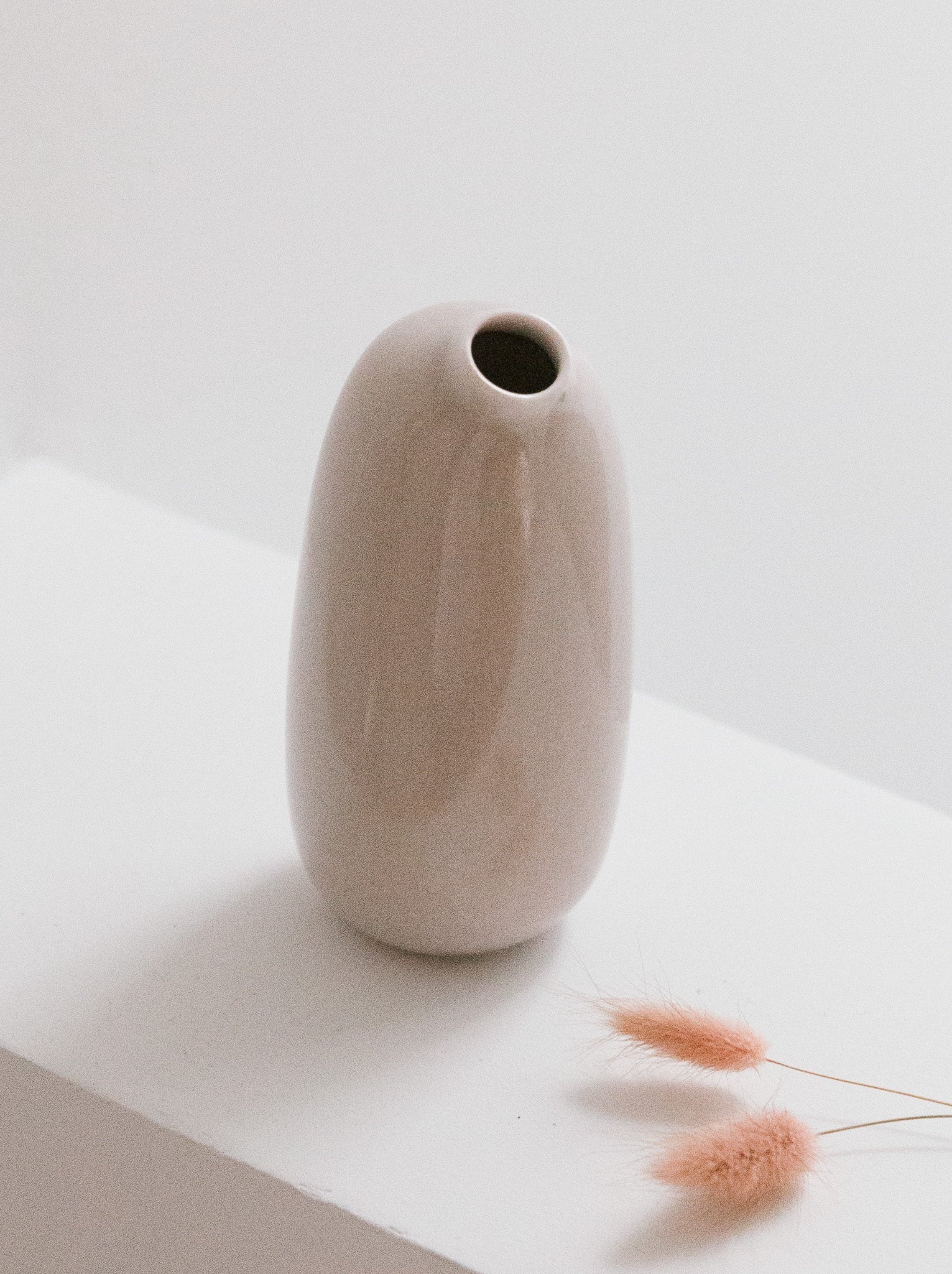 Porcelain Sacco Vase