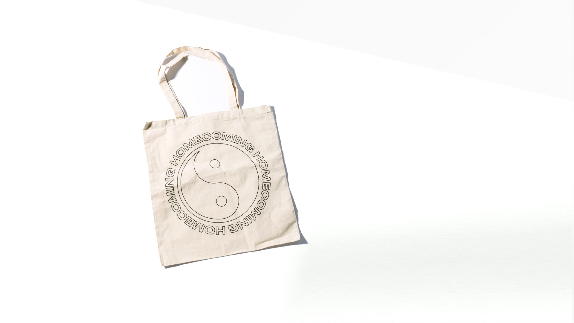 Outline Tote - Homecoming - Homecoming