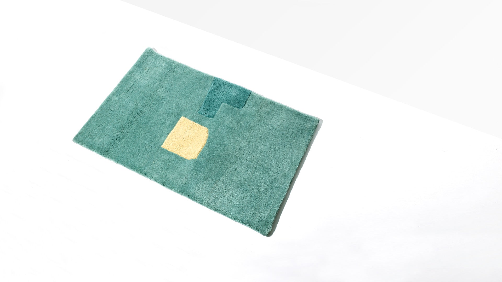 Smoke Stack Rug - Homecoming