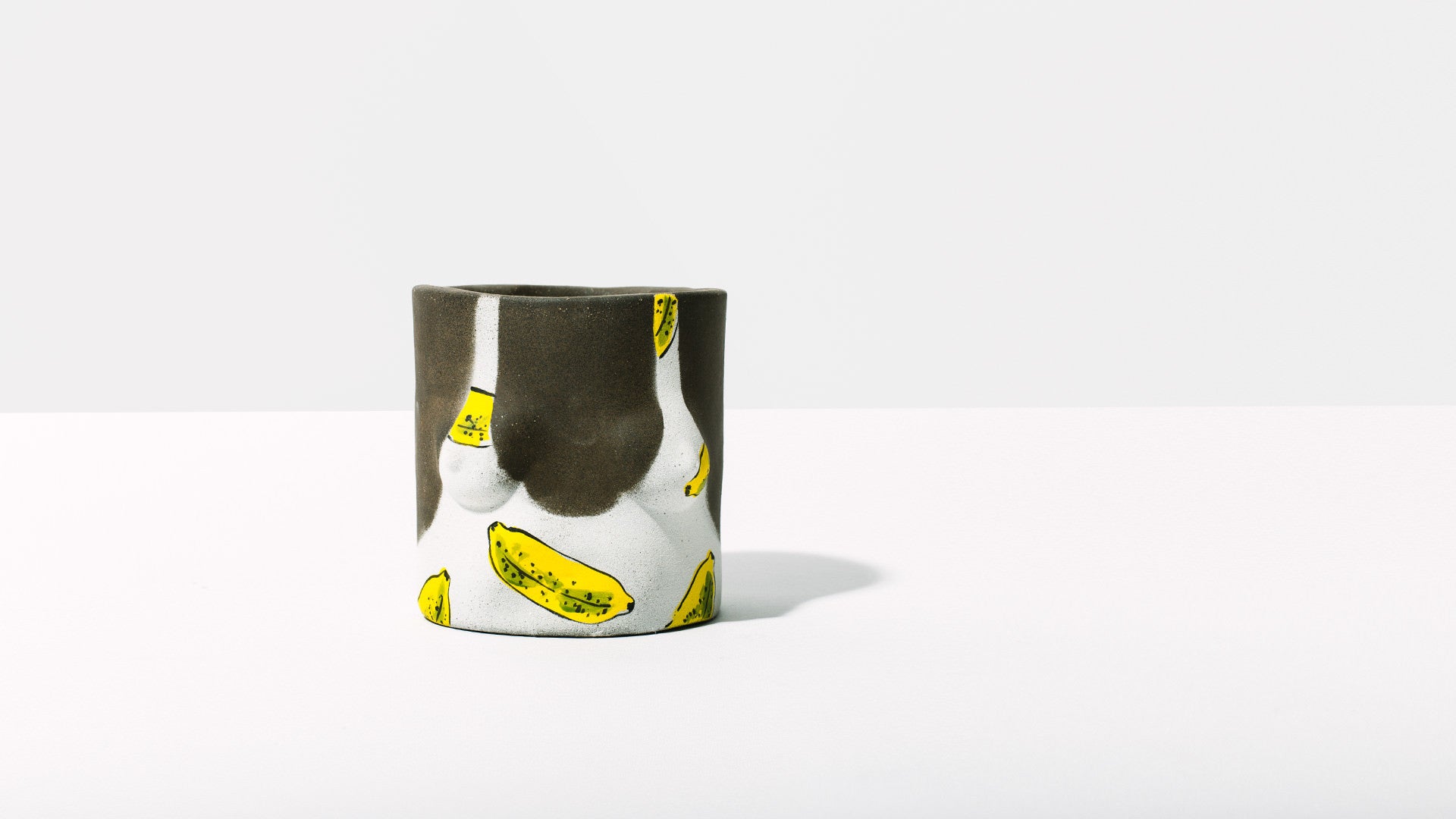 Dark Clay Banana Pot - Homecoming