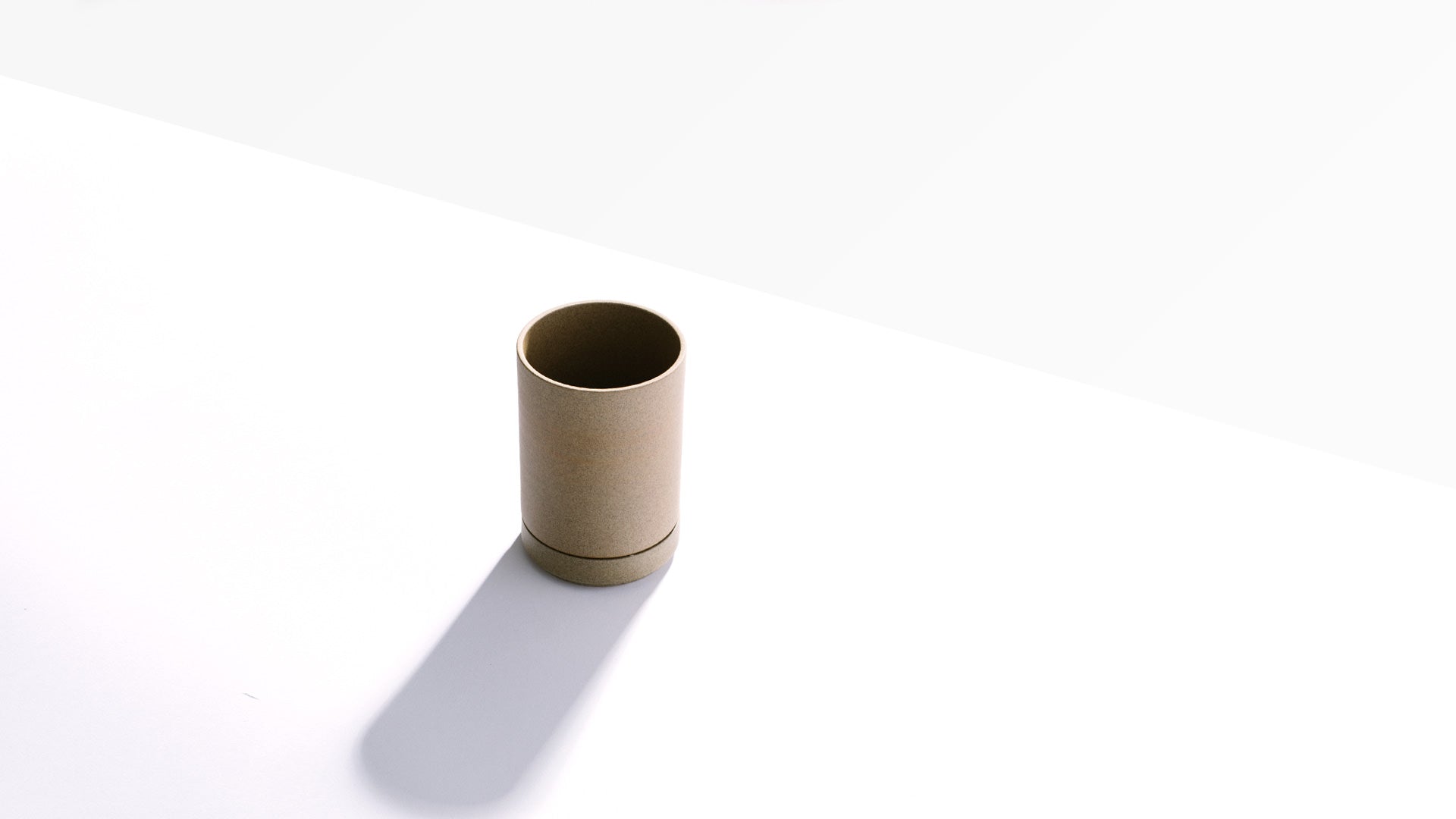 Natural Planter - Hasami Porcelain - Homecoming