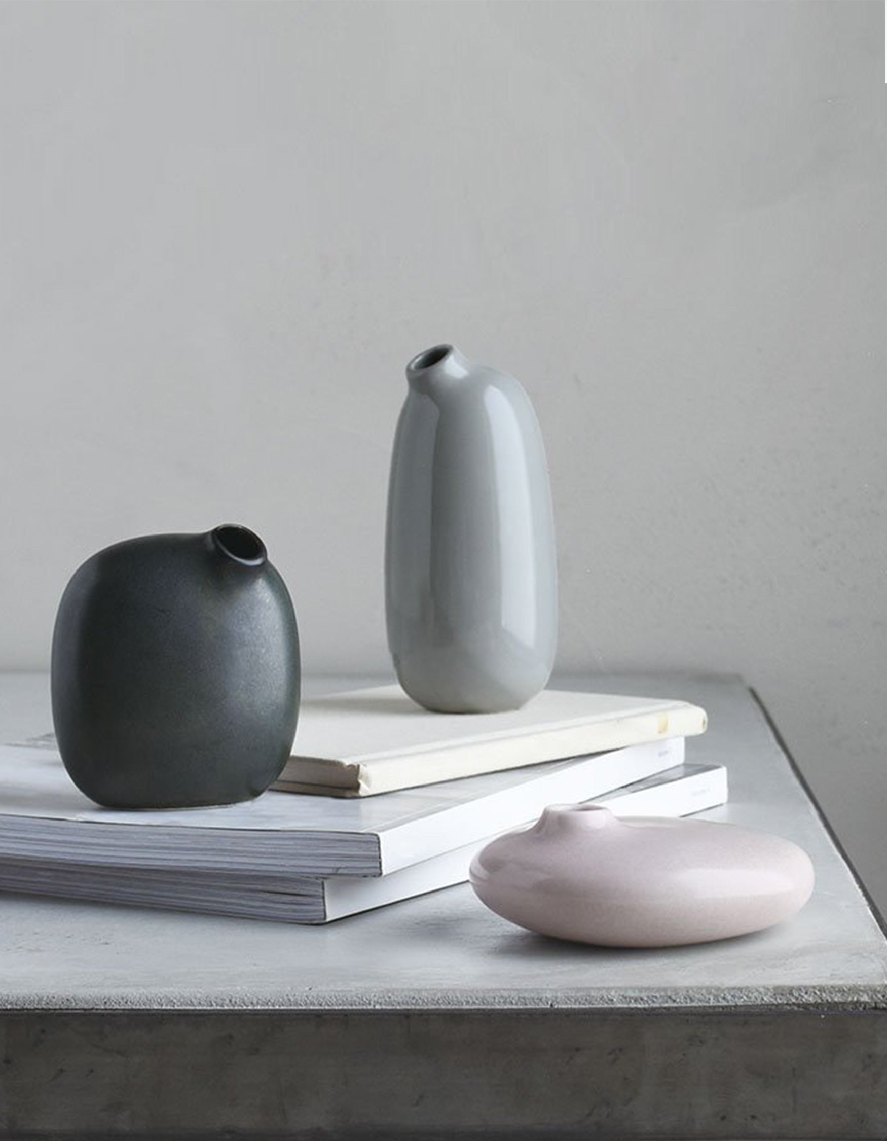 Porcelain Sacco Vase No. 3